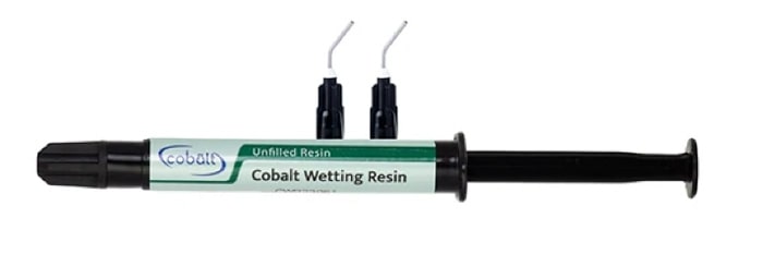 “وتینگ رزین کبالت، راه حلی برای سهولت قراردهی و شکل‌دهی کامپوزیت در ترمیم‌های دندانی”